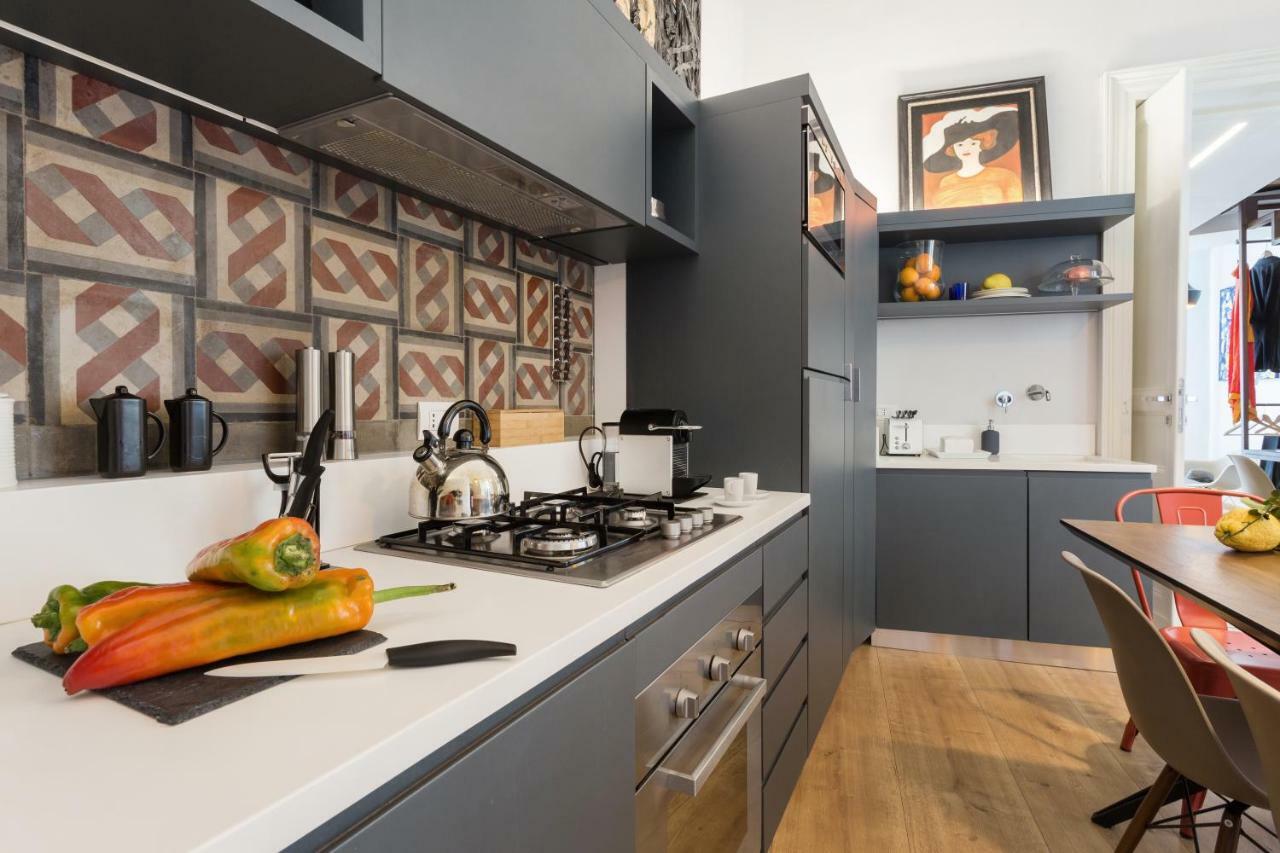 Uflat Apartment Катания Екстериор снимка